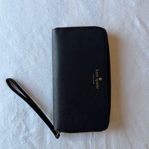 Kate Spade Saffiano Leather Black Zip wallet wristlet.